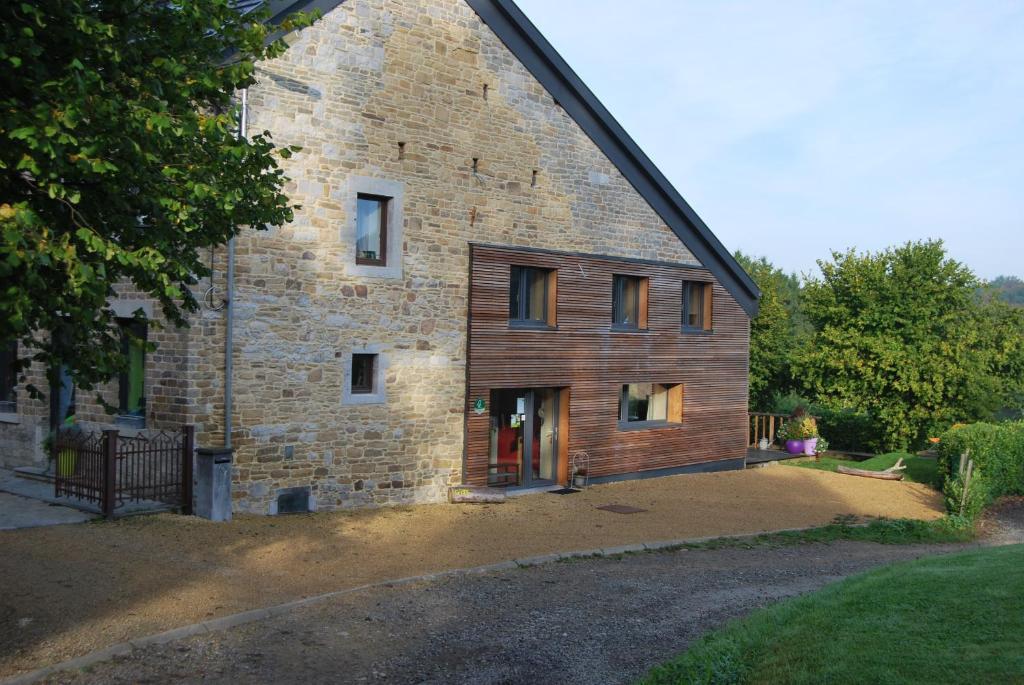 Gite Montbleu - 2 Holiday Houses - La Laiterie & La Grange Sprimont Exterior photo